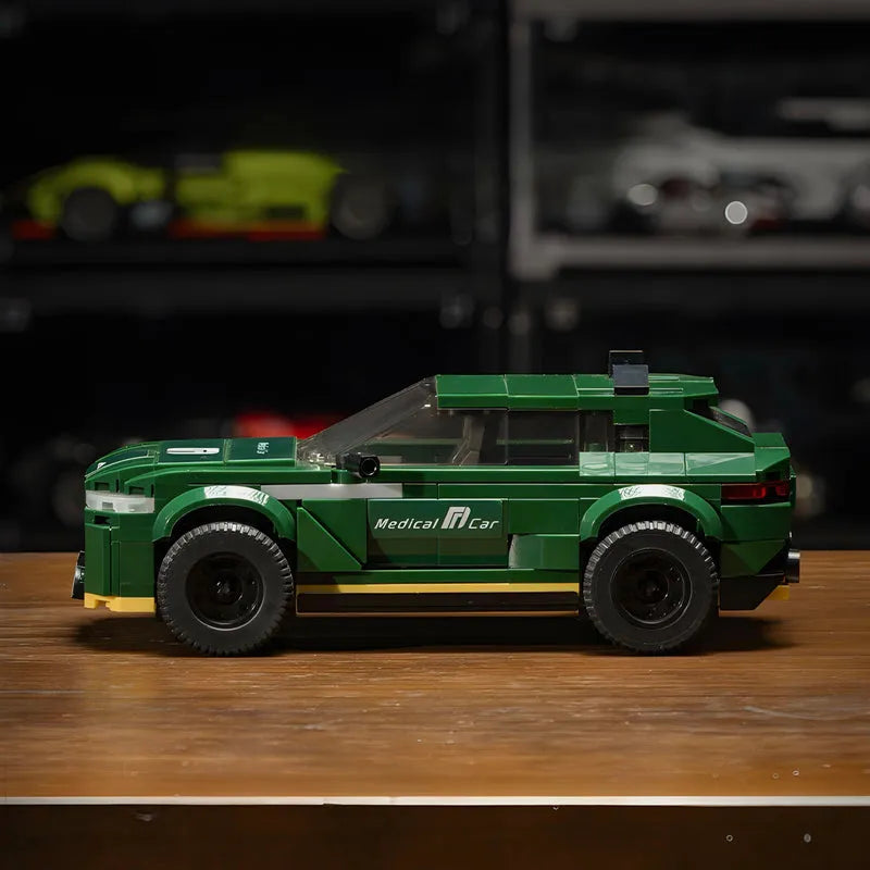 BRITISH F1 MEDICAL CAR 388PCS-2