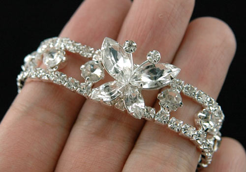 Bridal Fashion Butterfly Clear Rhinestone Bracelet XB012-0