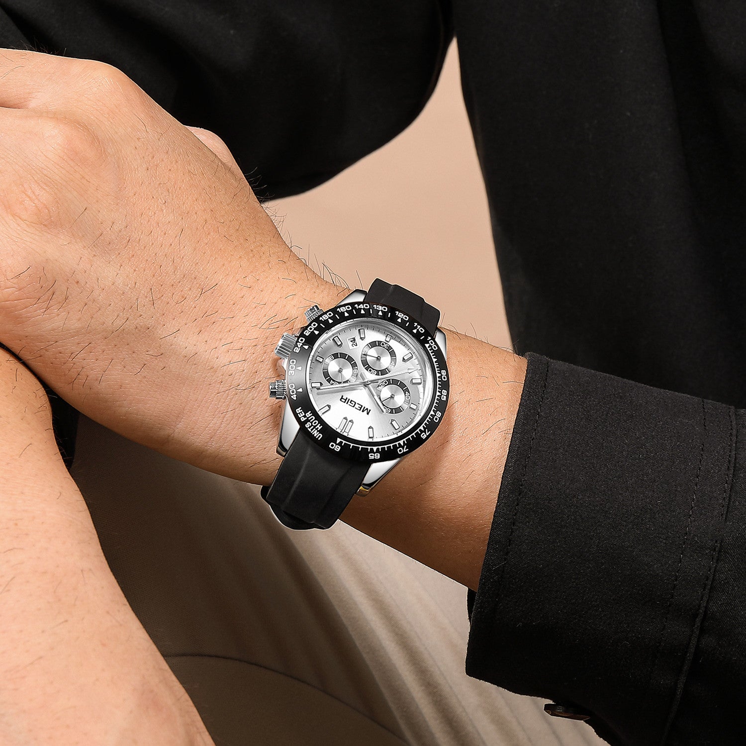 MEGIR Sports Mens Watches Top Brand Men Luxury Military Quartz Watch Silicone Luminous Chronograph Man Clock Wrist Watch 8104-4