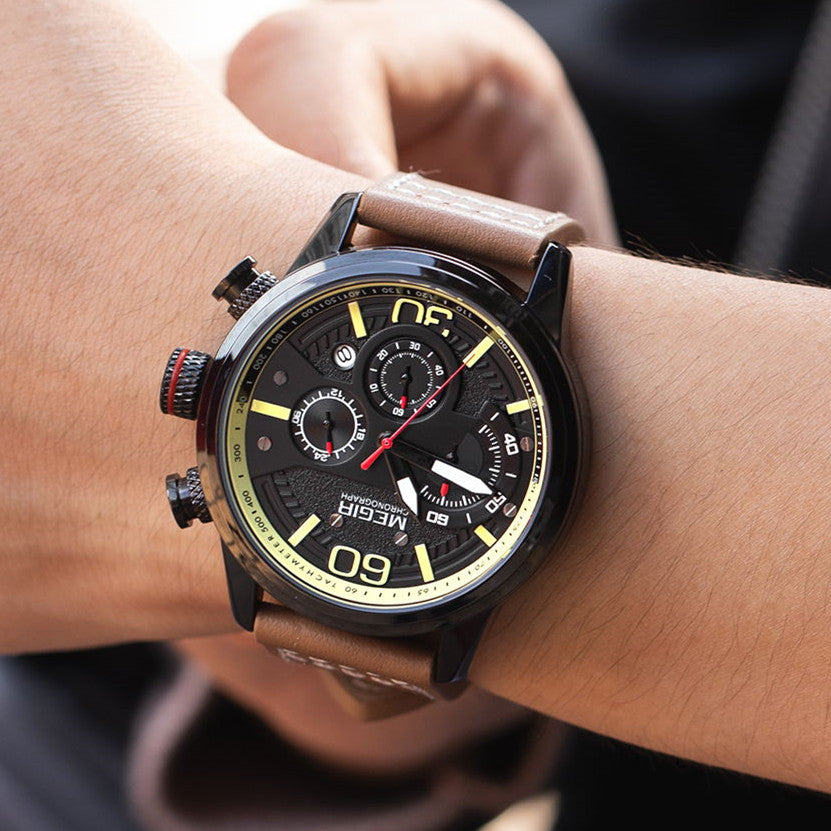 MEGIR Fashion Mens Watches Top Brand Luxury Sports Chronograph Quartz Wrist Watch Men Business Wristwatch Relogio Masculino 2110-2
