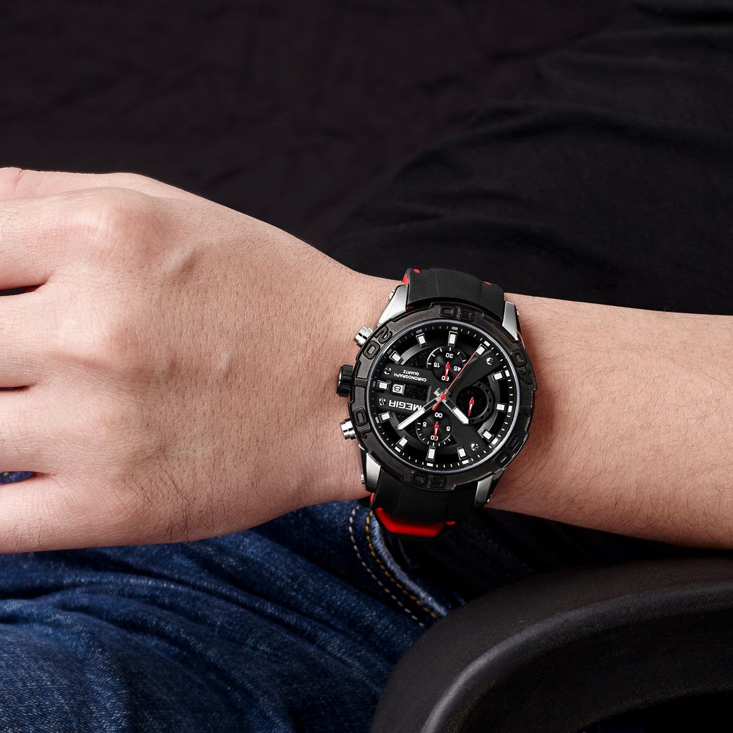 MEGIR Fashion Sport Watches for Men Top Brand Military Quartz Wristwatch Calendar Male Clock Chronograph Montre Homme 2055-2