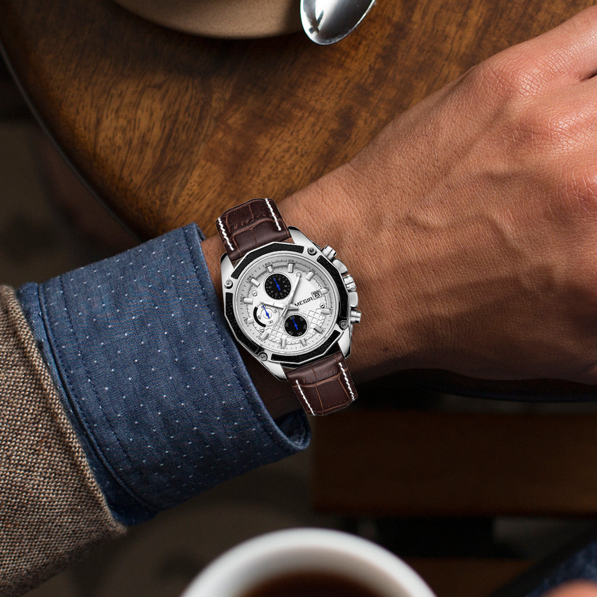 MEGIR Fashion Luxury Sport Watches Luxury Brand Waterproof Leather Chronograph Quartz Military Wristwatch Clock for Men 2015-2