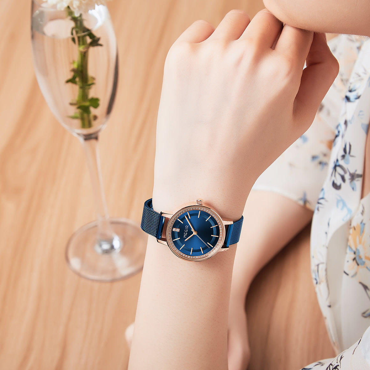 MEGIR Luxury Watches for Women Stainless Steel Dress Clock Fashion Elegant Wristwatch Quartz Watch Ladies Clock Reloj Mujer 7012-6