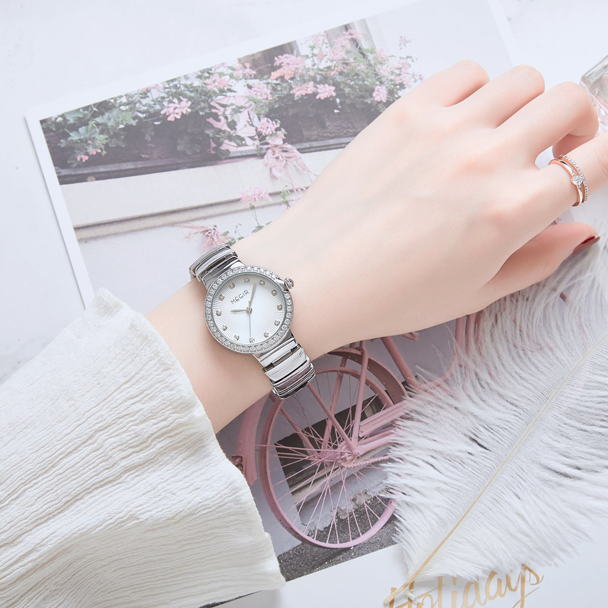 MEGIR Luxury Stainless Steel Strap Watches for Women Fashion Casual Quartz WristWatch Ladies Big Dial Dress Clock Reloj Hombre-2