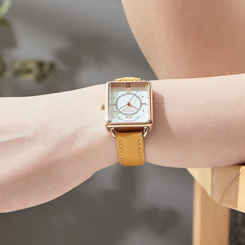 MEGIR Women Watch Luxury Fashion Leather Strap Ladies Quartz Wristwatch Casual Sport Wrist Watches Dress Clock Relogio Feminino-2