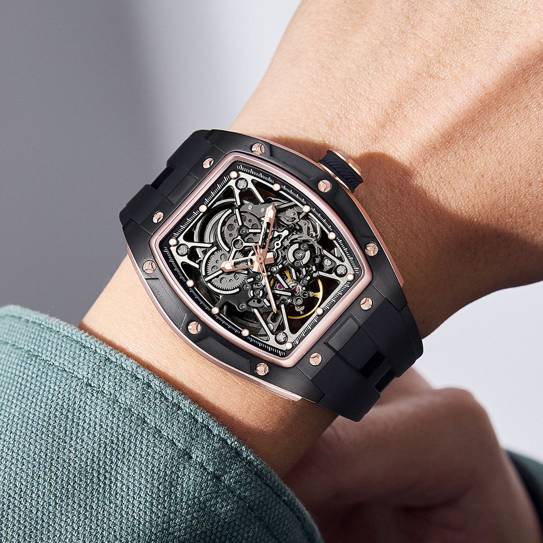 New Men's Mechanical Watch Fashion Hollow Out Automatic Movement Sport Wristwatches Waterproof Silicone Strap Watches 9198-3-3