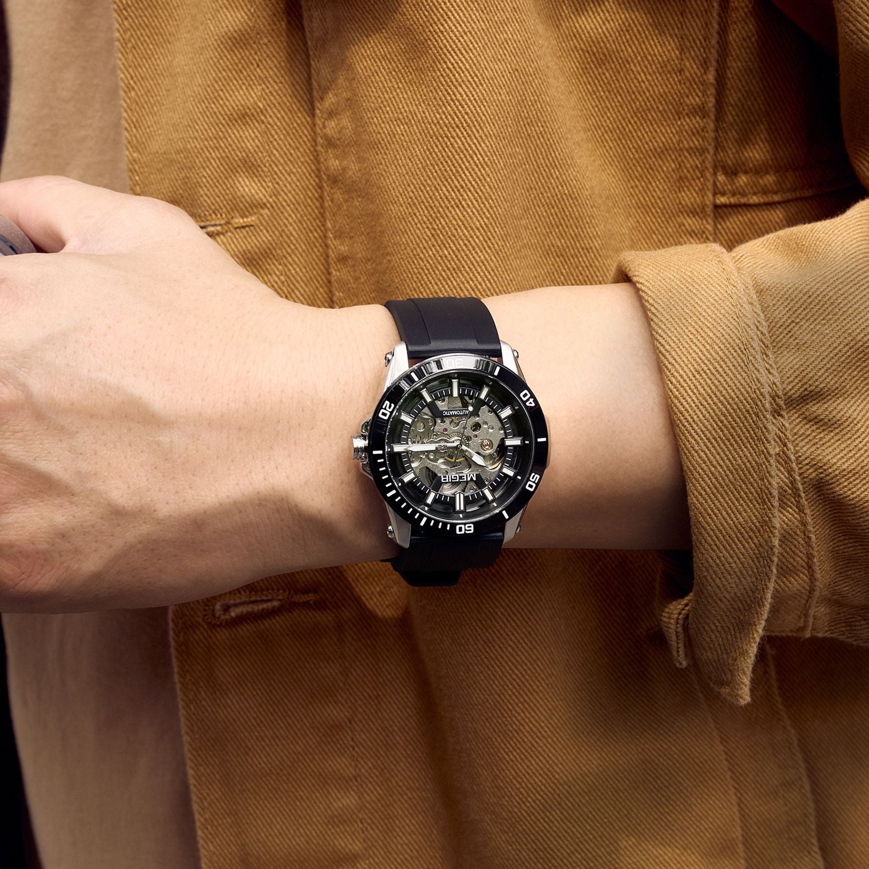 MEGIR Fashion Hollow Out Mechanical Watch for Men Stainless Steel Case Sapphire Full Automatic Wristwatch Relogio Masculino 8605-5