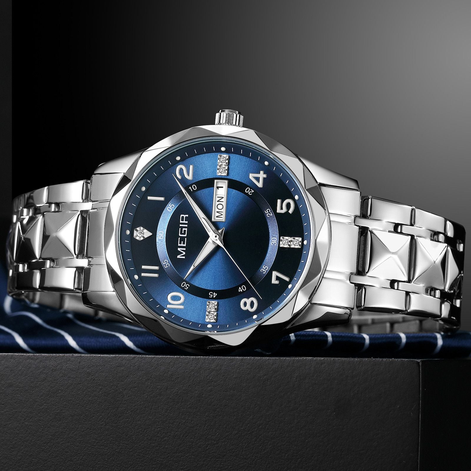 MEGIR Luxury Business Men Watches Stainless Steel Strap Clock Quartz Casual Wristwatch Waterproof Calendar Week Display 1093-11