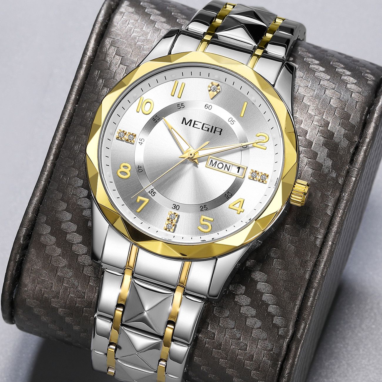 MEGIR Luxury Business Men Watches Stainless Steel Strap Clock Quartz Casual Wristwatch Waterproof Calendar Week Display 1093-3