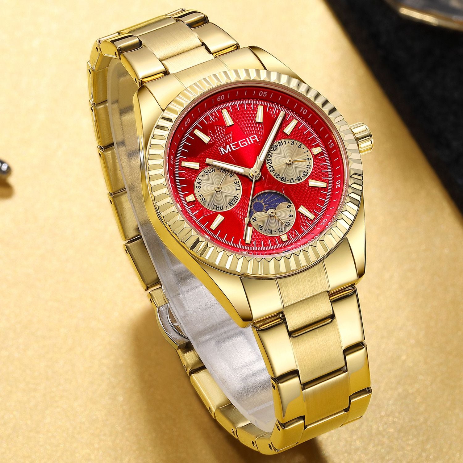 MEGIR Business Men Watch Waterproof Luminous Man Casual Quartz Wristwatch Clock Calendar Week Display Relogio Masculino 1102-3