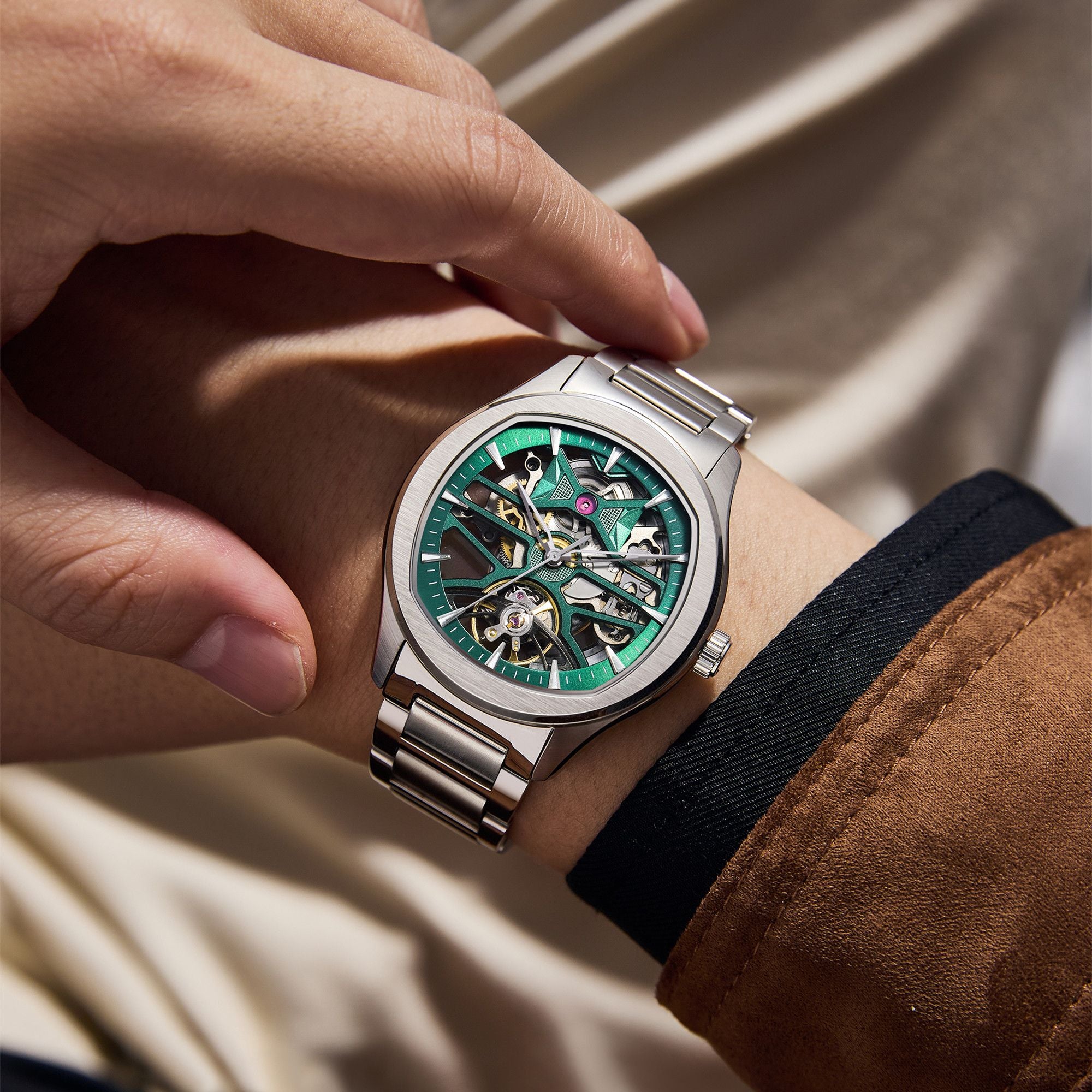 MEGIR Fashion Sport Watches for Men Skeleton Dial Automatic Mechanical Movement Wristwatch Waterproof Clock Reloj Hombre 9204-5-3