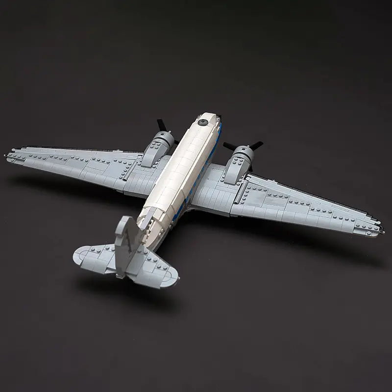 Douglas DC-3 893pcs-2