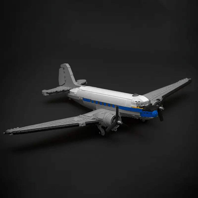 Douglas DC-3 893pcs-4