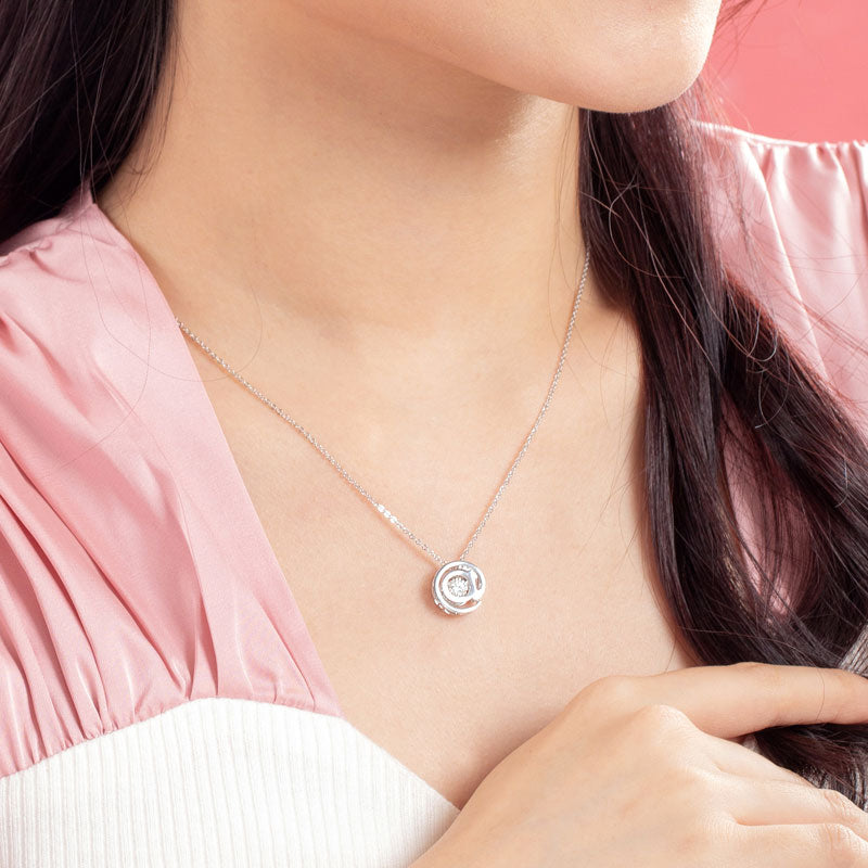 Pendant Moissanite Diamond Dancing Stone Necklace 925 Sterling Silver XFN8143-1