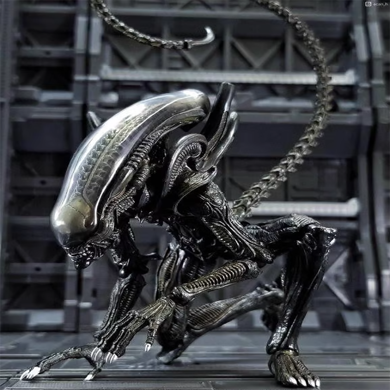 NECA Nexus Ops Iron Warrior: Hand-Made Alien Doll-8