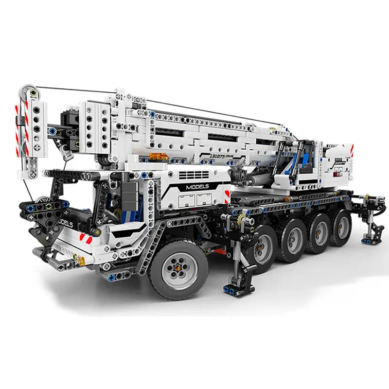 Remote Controlled Crane 2818pcs-0