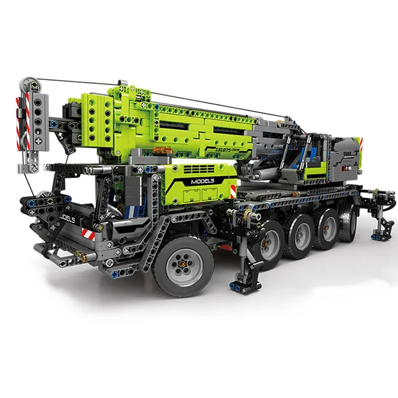 Remote Controlled Crane 2818pcs-2