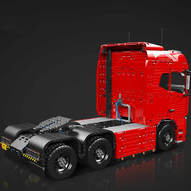 Remote Controlled Truck with Trailer 8006pcs-2