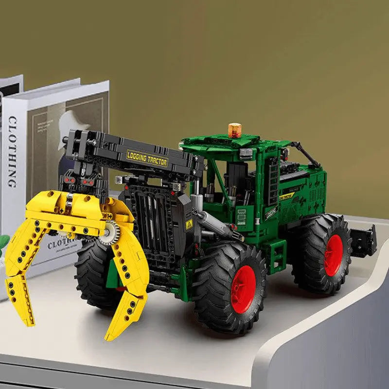 Skidder Tractor 1740pcs-1