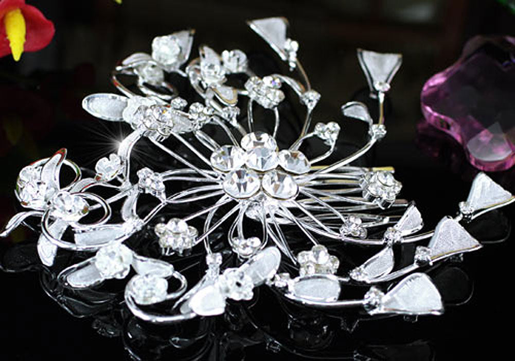 Wedding Flower Crystal Queen Hair Comb XT1355-1