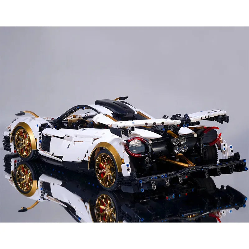 Gold Edition Pagani Huayra 3428pcs-4