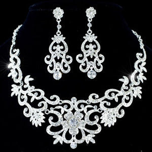 Vintage Style Queen Crystal Necklace Earrings Set XS1183-0
