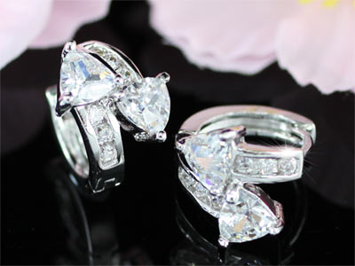 1.5 Carat Cubic Zirconia Bling Huggie Earrings XE257-3