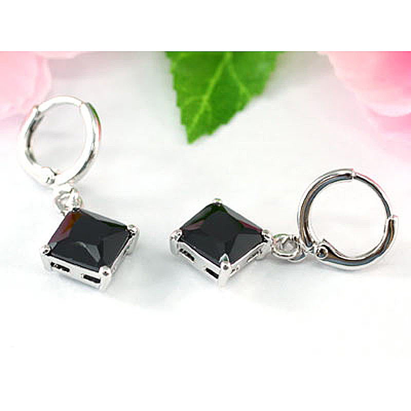 2 Carat Black Onyx Dangling Earrings XE301-2