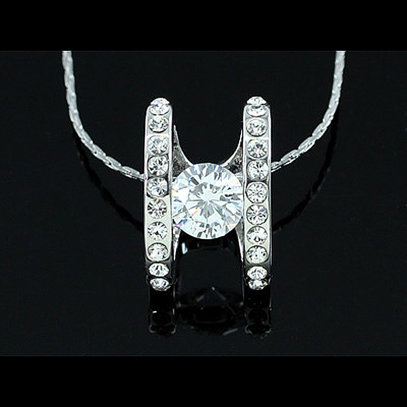 2 Carat Ring Shape Necklace use Austrian Crystal XN213-1