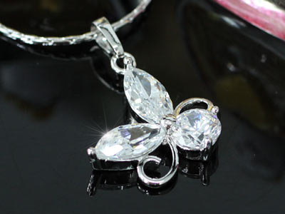 3.5 Carat Butterfly CZ Created Diamond Pendant Necklace XN292-1