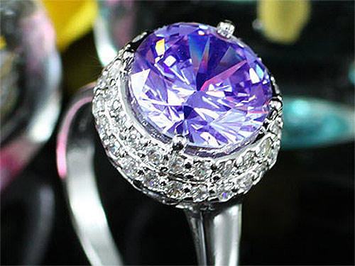 3.5 Carat Sparkling Purple Created Sapphire Ring XR137-0
