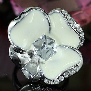 White Flower Ring use Swarovski Crystal XR154-0