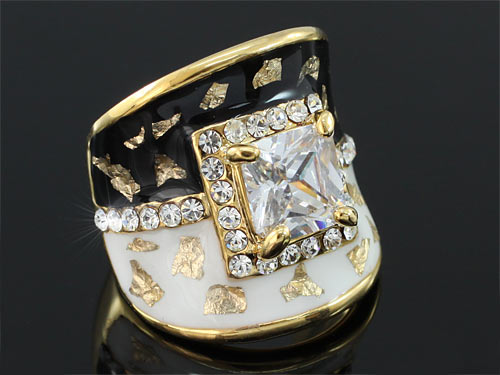 1.5 Carat Vintage Style Ring XR172-0