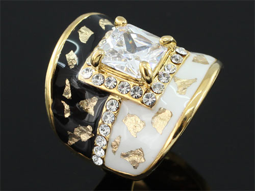 1.5 Carat Vintage Style Ring XR172-2