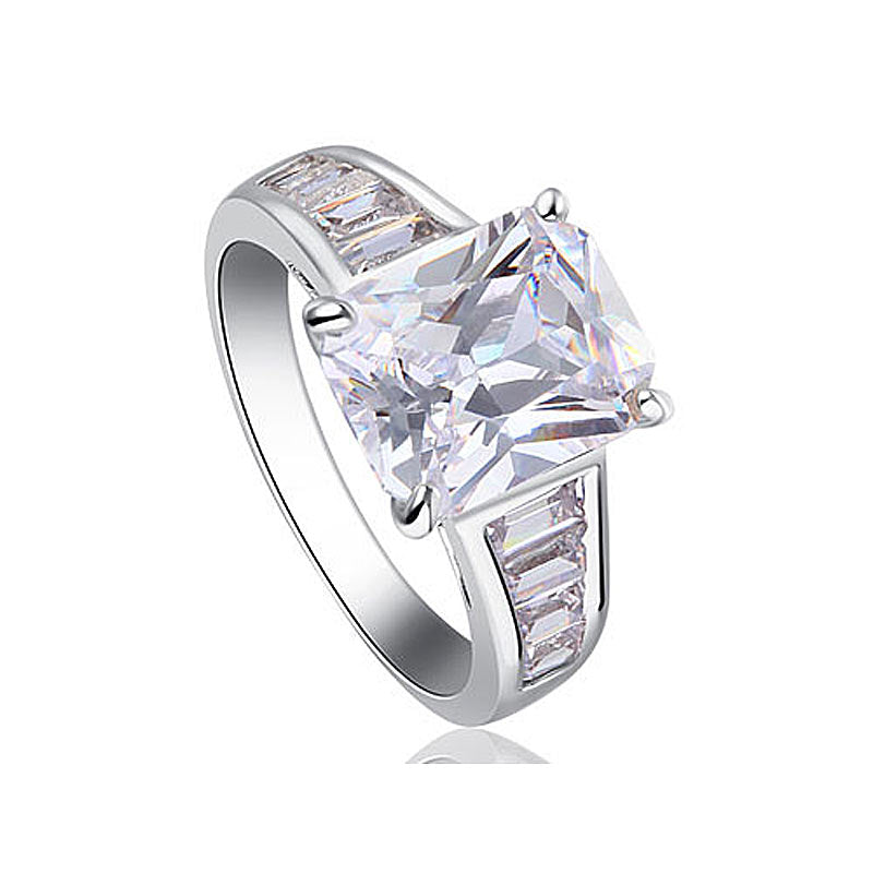 2.5 Carat Sparkling Emerald Cut Cubic Zirconia CZ Created Diamond Ring XR202-1