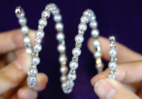 Clear Crystal Faux Pearl Stretchable Bangle / Armlet XA007-0